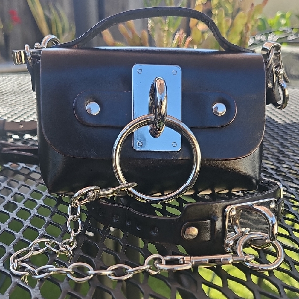 Zana Bayne Black Leather Crossbody Bag with Cuff Bracelet - Picture 5 of 12